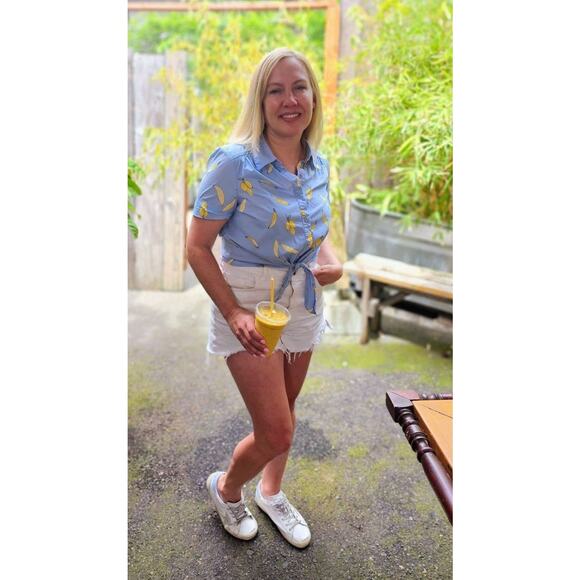 MILLY Blue Yellow Banana Printed Cotton Bonnie Tie Front Crop Top Size Medium - Picture 9 of 11